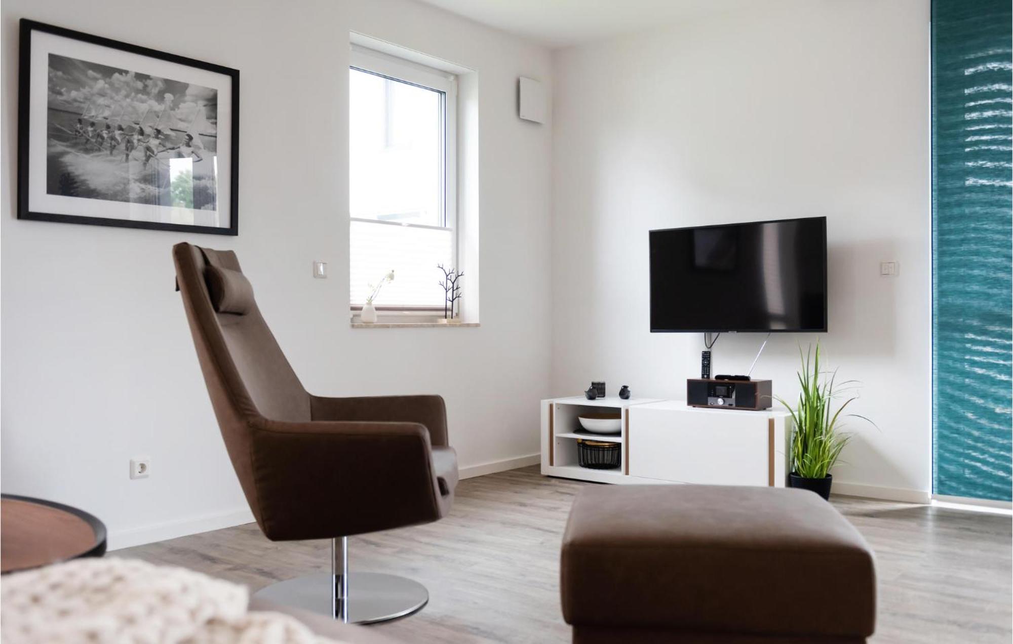 Nice Apartment In Rechlin With House Sea View Экстерьер фото